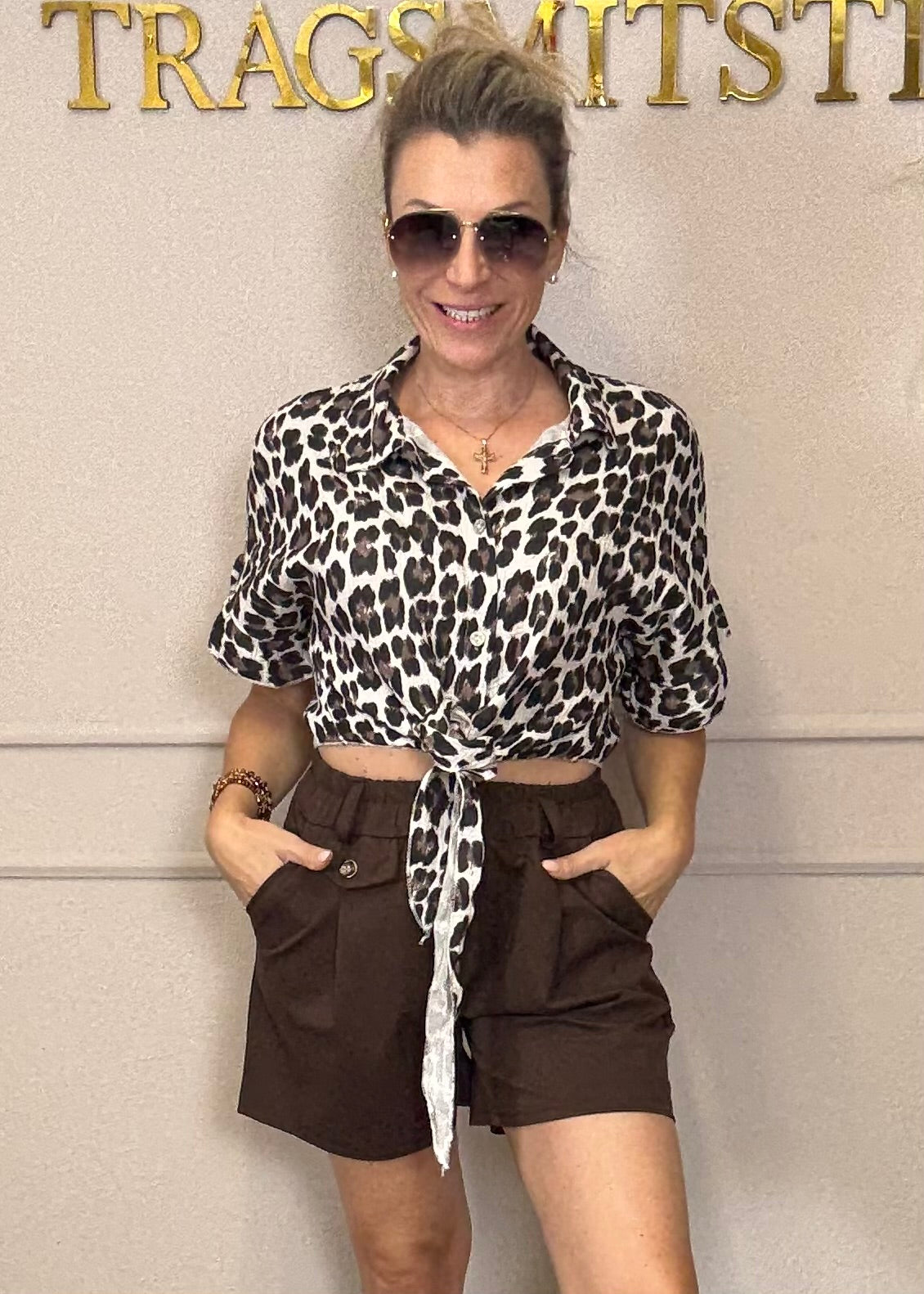 Kurze Musselinbluse Leo