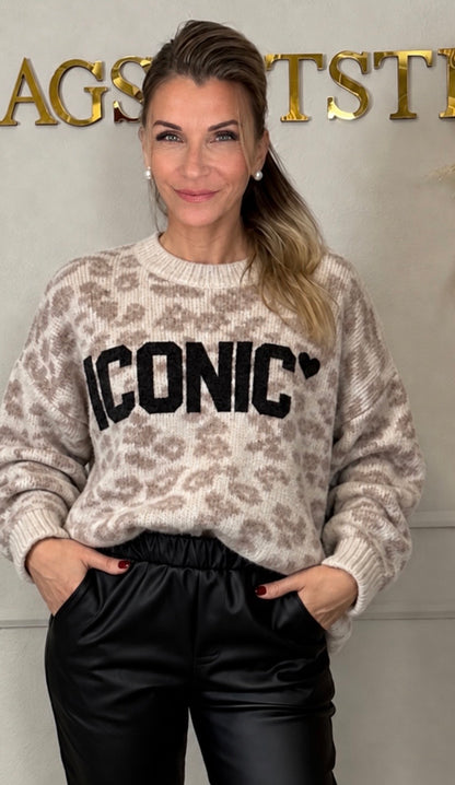 Kuscheliger Leo Pulli ICONIC in 2 Farben