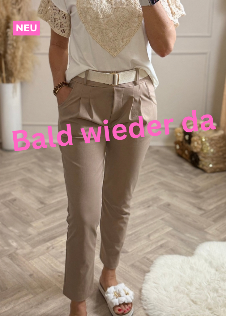 Hose mit Gürtel