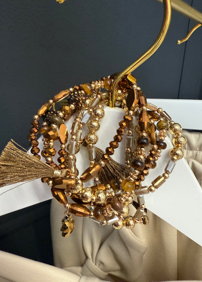 Armband mit Perlen