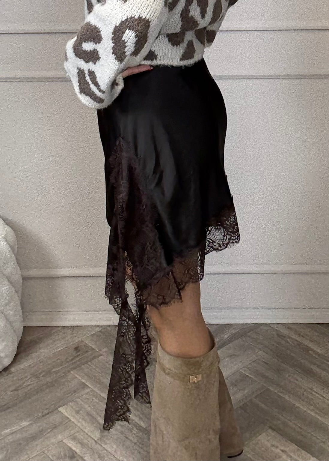 Unterrock mit Spitze „HOT CHOCOLATE“