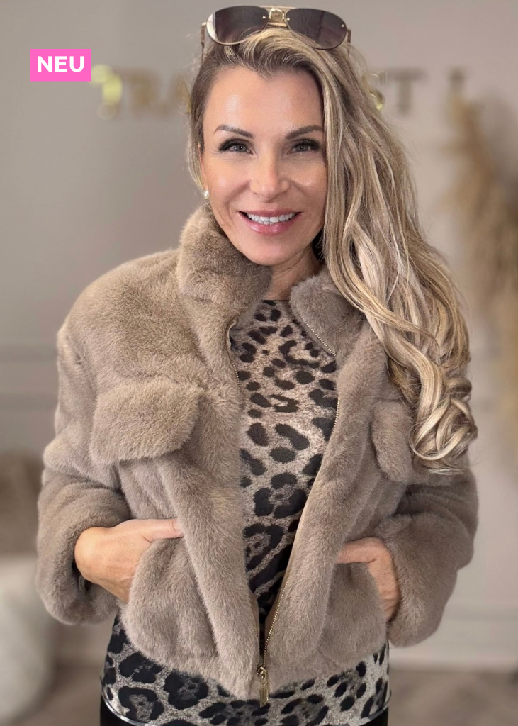 Stylische Fake Felljacke