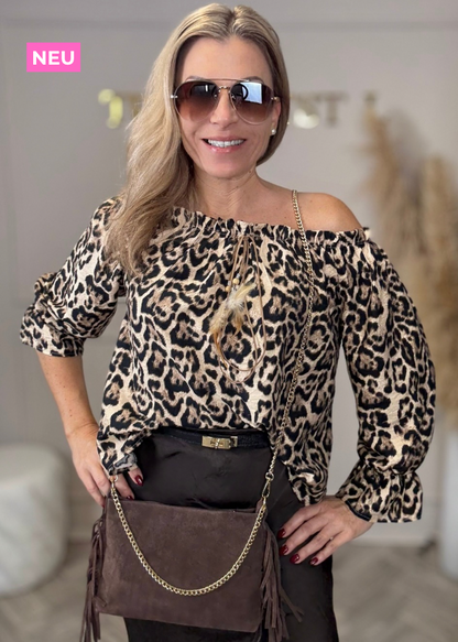 Carmen Blusenshirt Leo