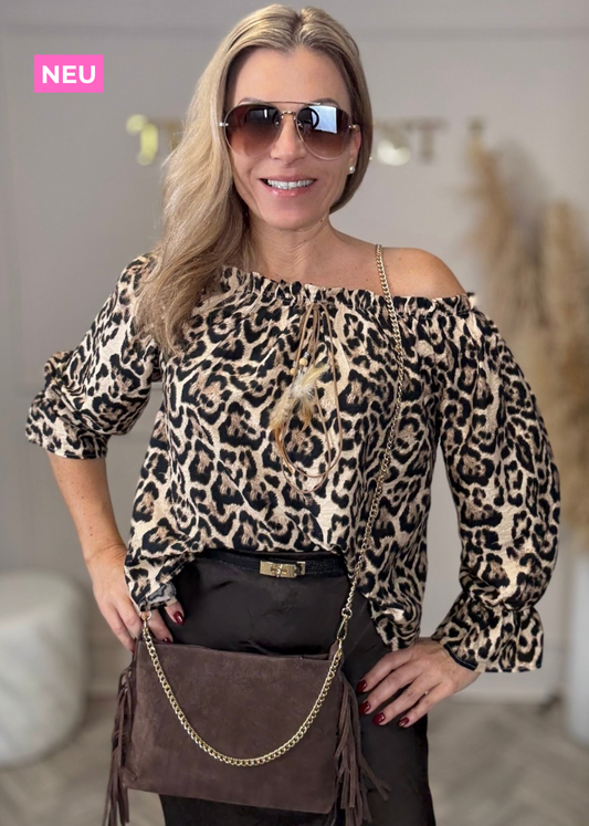 Carmen Blusenshirt Leo